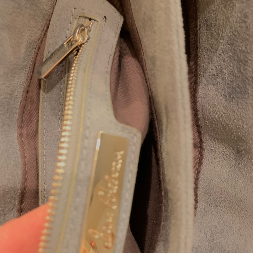 Handbag - Picture 6 of 6
